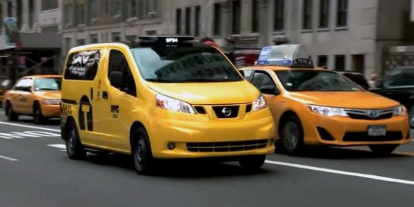 FedEx протестирует электронный фургон Nissan e-NV200 в Вашингтоне