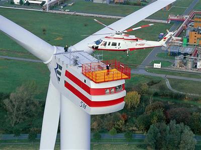 Огромный ветрогенератор в Германии