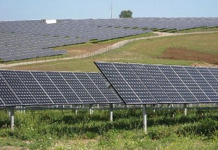 Гугл инвестирует 5 млн долл в солнечную энергетику Германии