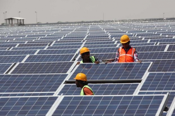 Индия прошла отметку в 2 ГВт солнечных мощностей