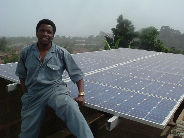Нигерия вступает в партнерство с Германией в рамках сотворения солнечных электрических станций мощностью 420 МВт
