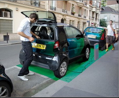 В Париже стартовал проект проката электромобилей Autolib