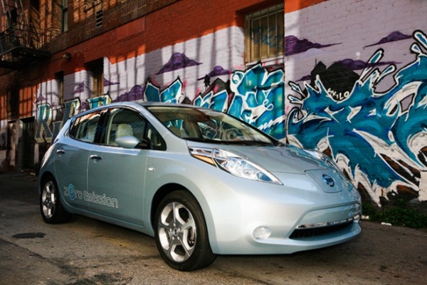 Всего 5 американских городов скупают больше половины всех электромобилей в США